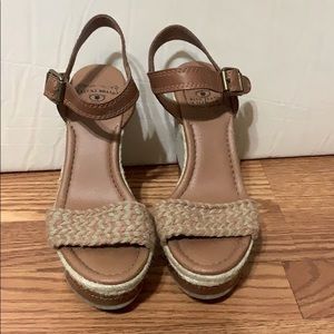 Lucky Brand wedge espradille size 6 women